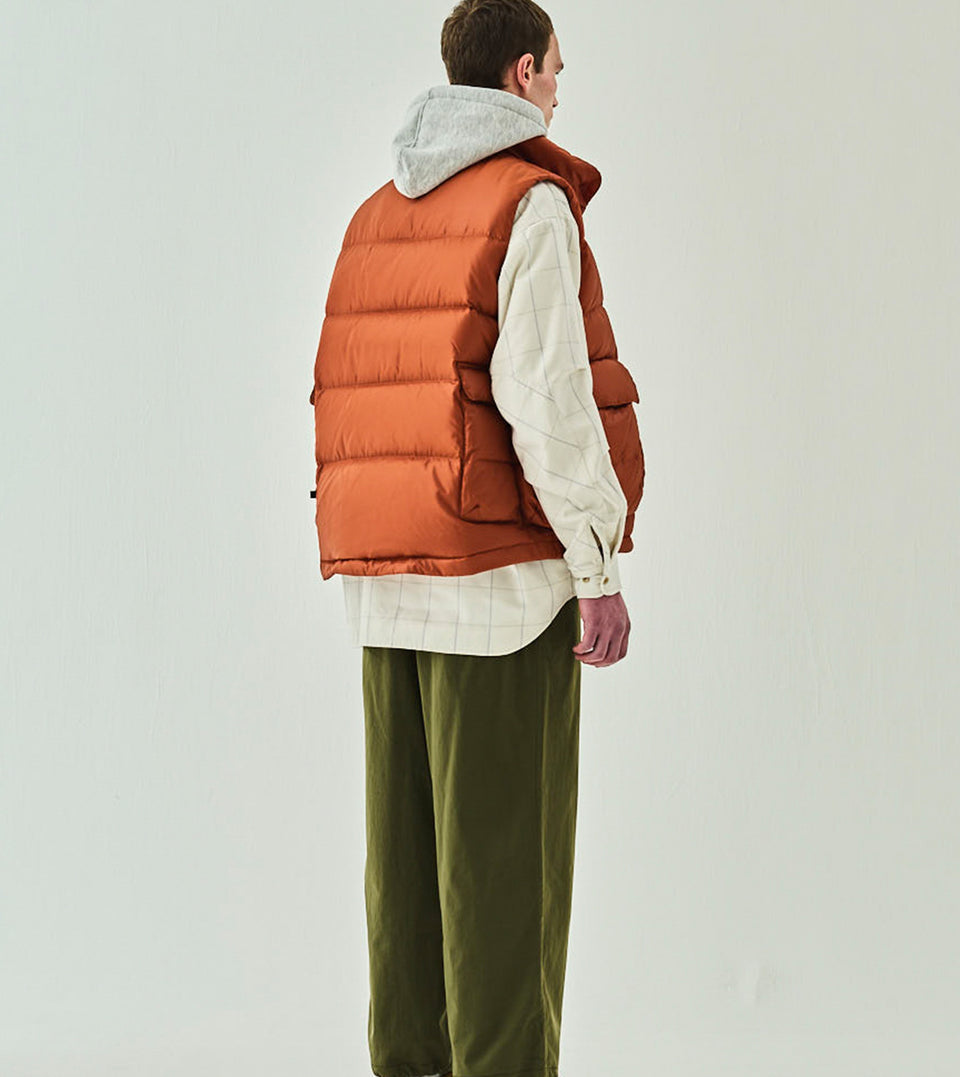 TECH BACKPACKER DOWN VEST