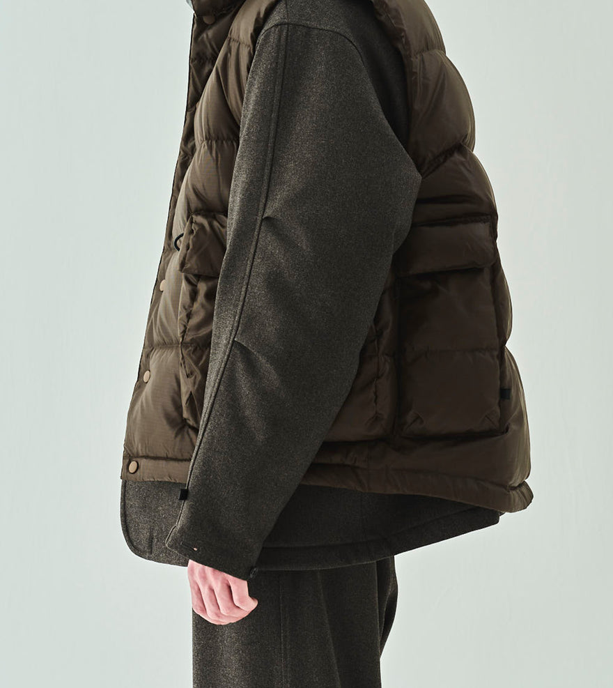 TECH BACKPACKER DOWN VEST