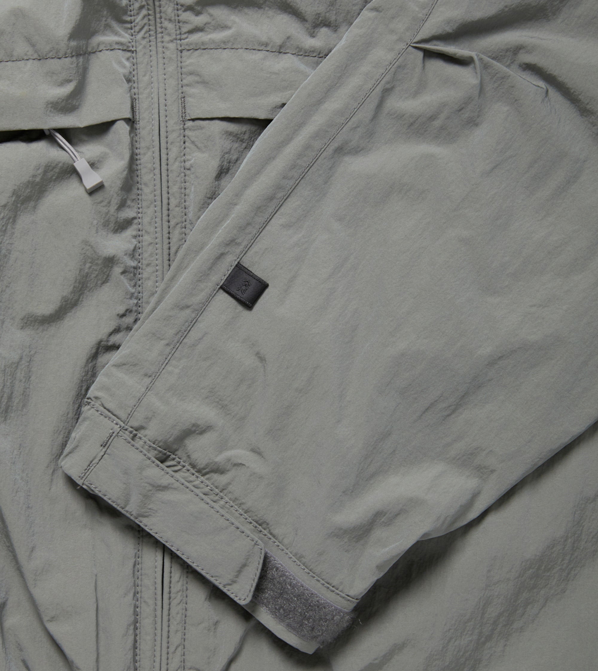 TECH 2WAY WINDBREAKER JACKET | DAICHI INC