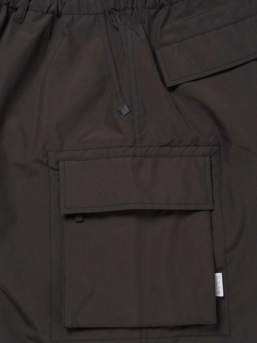 GORE-TEX INFINIUM Tech Field 6Pocket Shorts