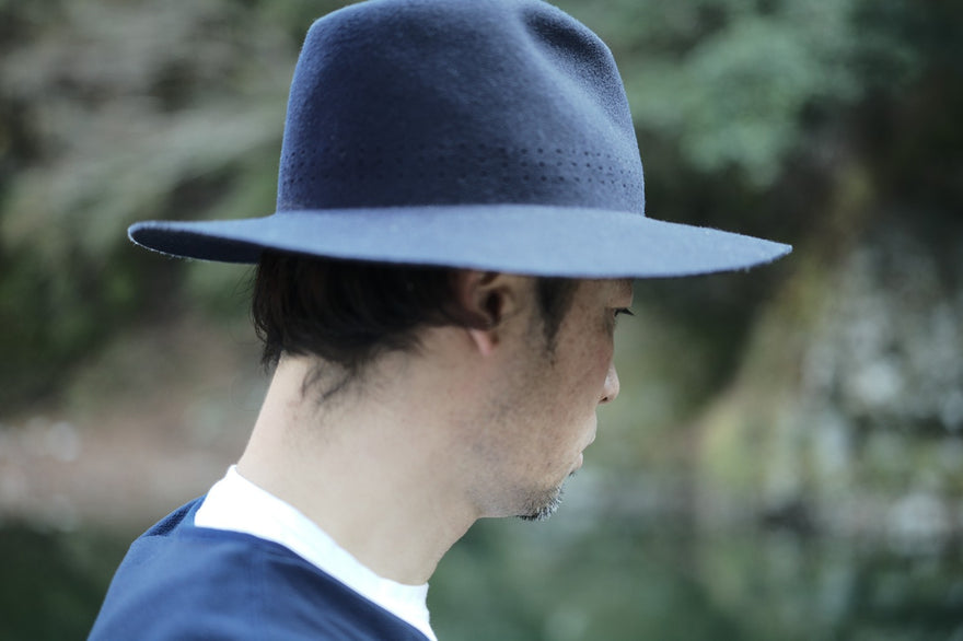 STROLLER HAT WOOL FELT - NAVY