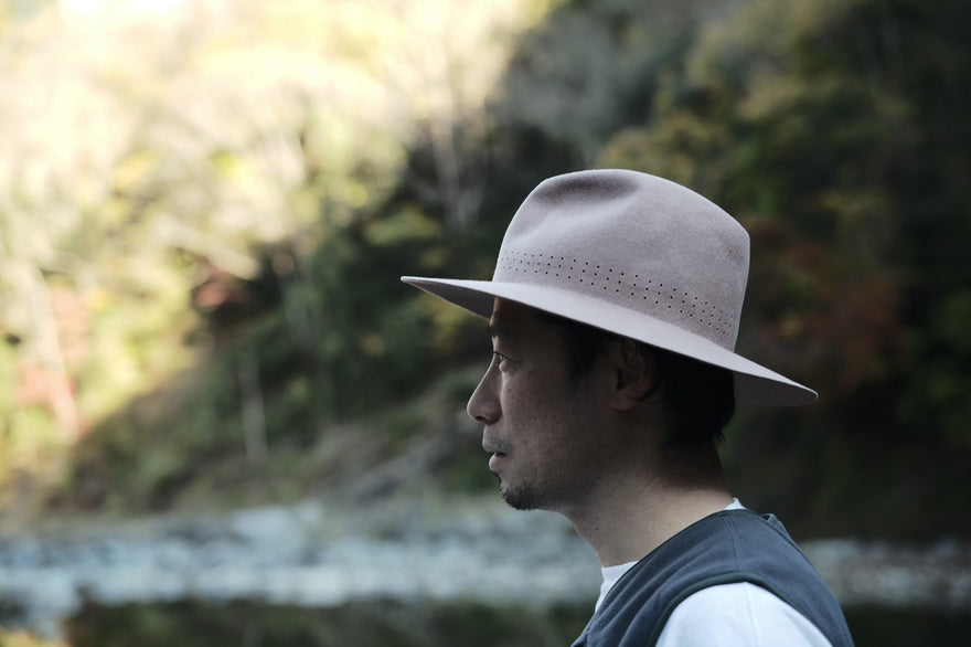 STROLLER HAT WOOL FELT - TAUPE